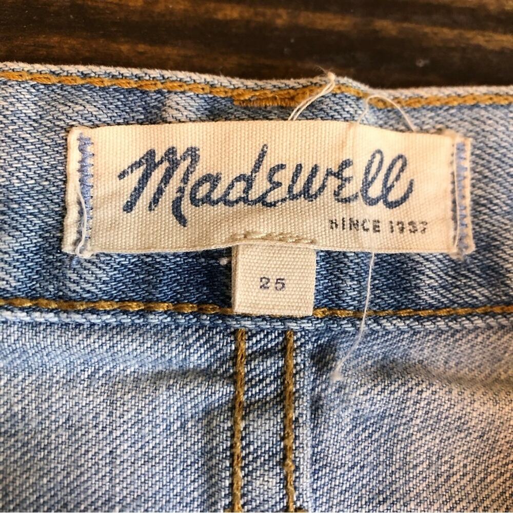 Madewell Denim Shorts Women’s 25 Light Wash Frayed Raw Hem Relaxed Boho Summer - Picture 3 of 9